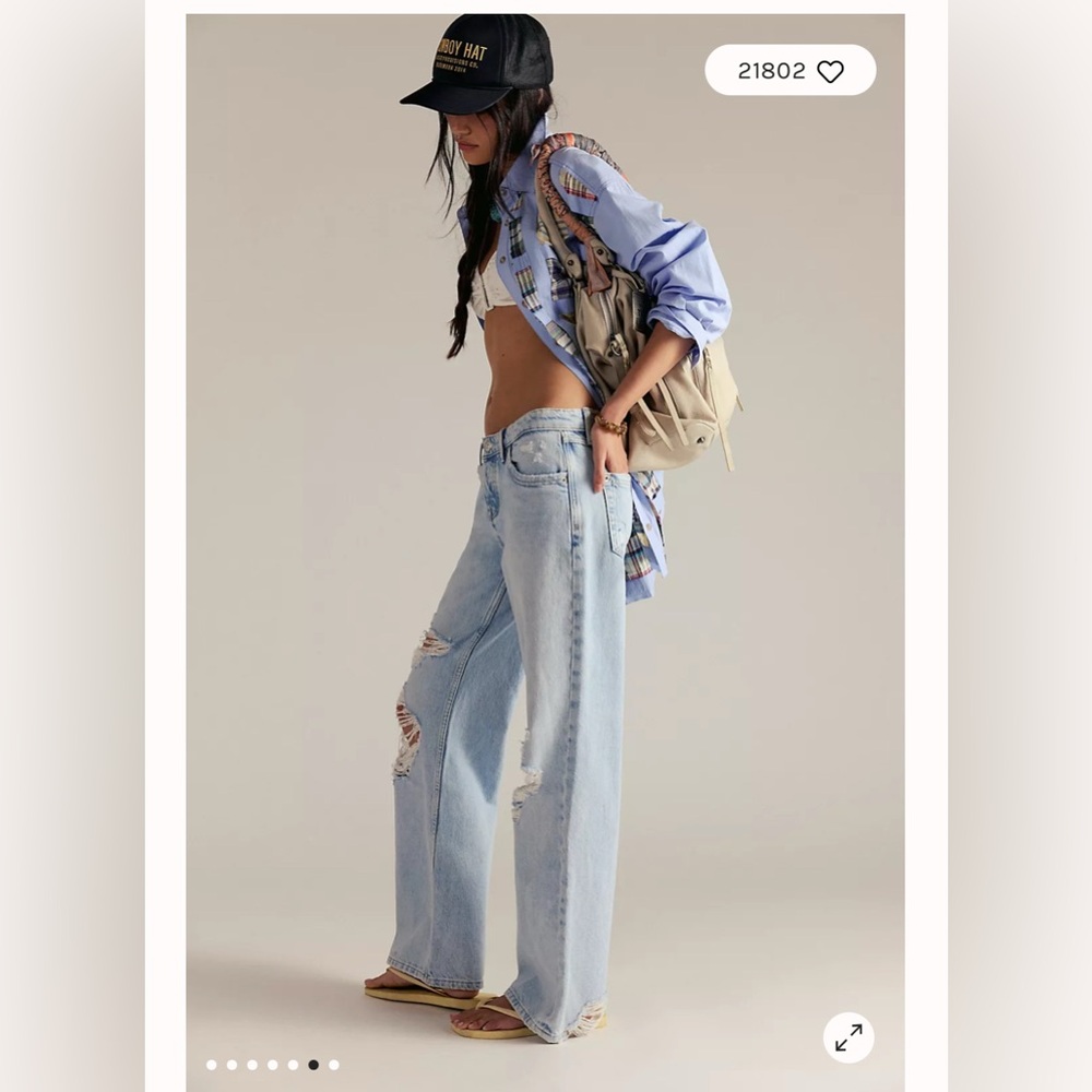 Free People We The Free Tennessee Low-Rise Boyfriend Jeans. NWT. Indigo run - Picture 6 of 7